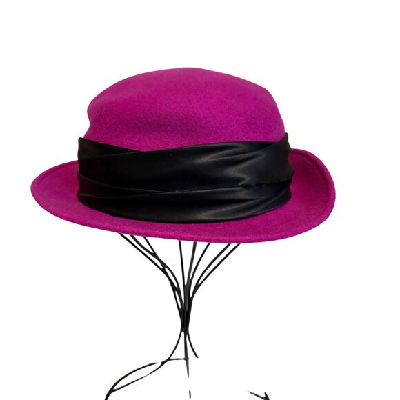 Vintage Jacqueline Ferrar Michael Howard Fedora Hat 22\
